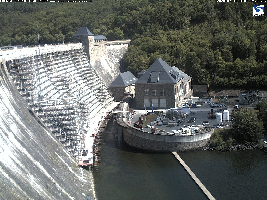 Archived image Webcam Lake Eder: View Dam