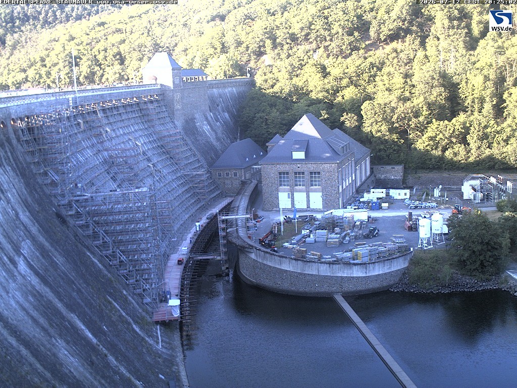 Archived image Webcam Lake Eder: View Dam