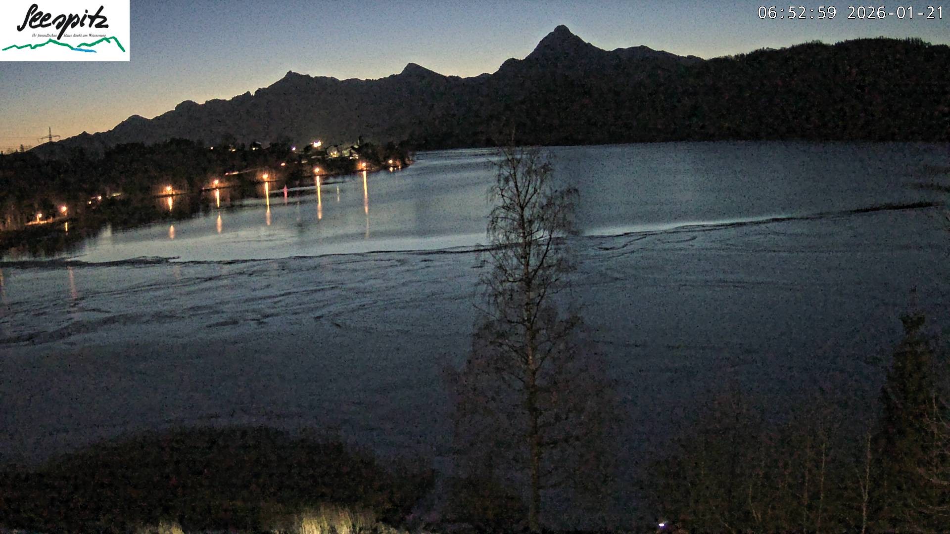 Archiv Foto Webcam Füssen: Blick auf den Weißensee vom Hotel Seespitz