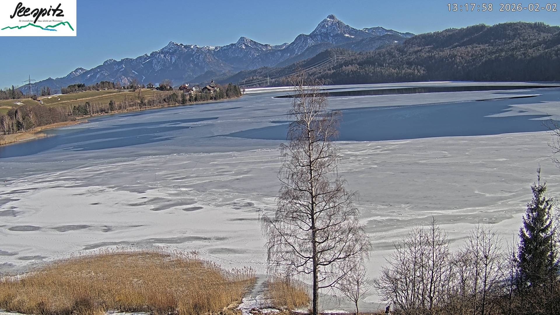 Archiv Foto Webcam Füssen: Blick auf den Weißensee vom Hotel Seespitz