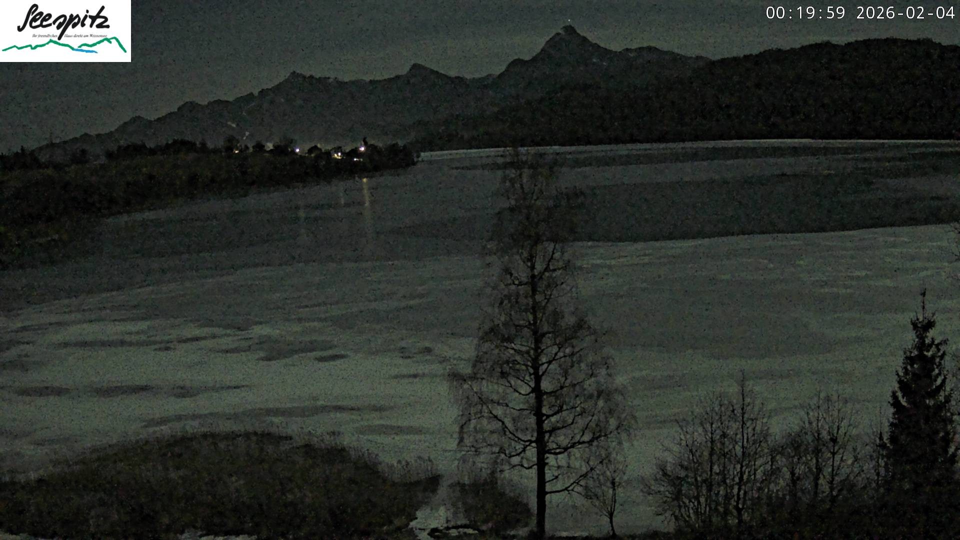 Archiv Foto Webcam Füssen: Blick auf den Weißensee vom Hotel Seespitz