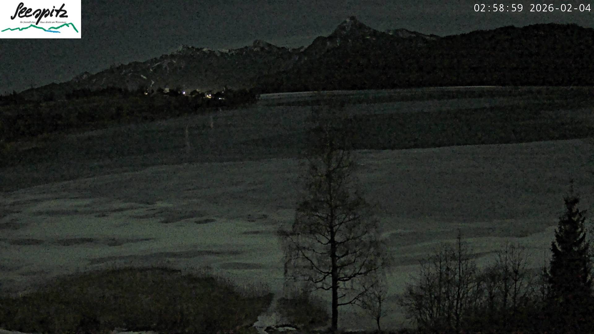 Archiv Foto Webcam Füssen: Blick auf den Weißensee vom Hotel Seespitz