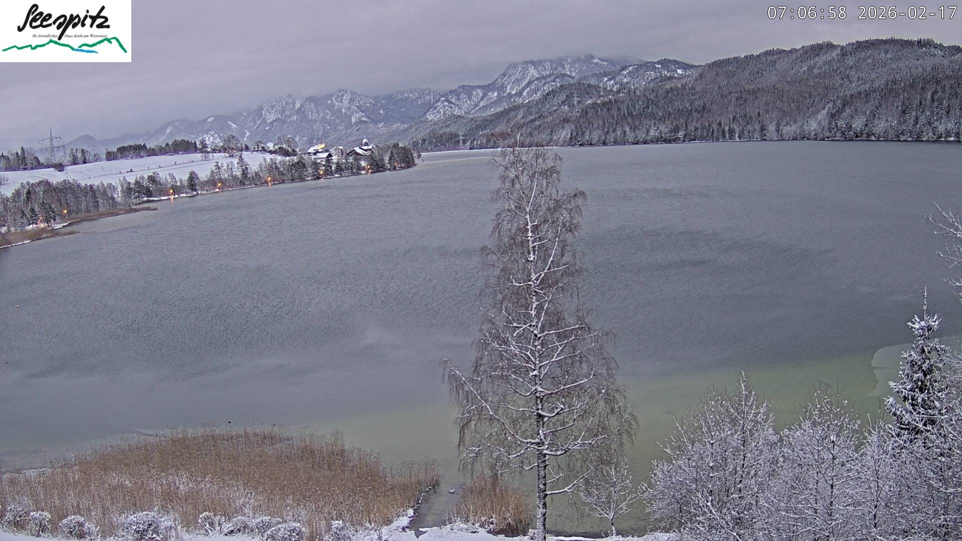 Archiv Foto Webcam Füssen: Blick auf den Weißensee vom Hotel Seespitz