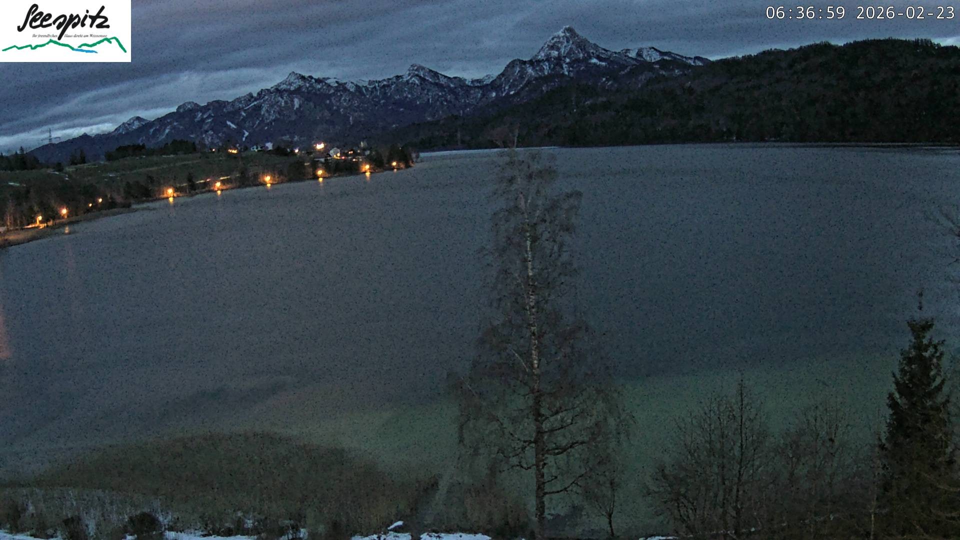 Archiv Foto Webcam Füssen: Blick auf den Weißensee vom Hotel Seespitz