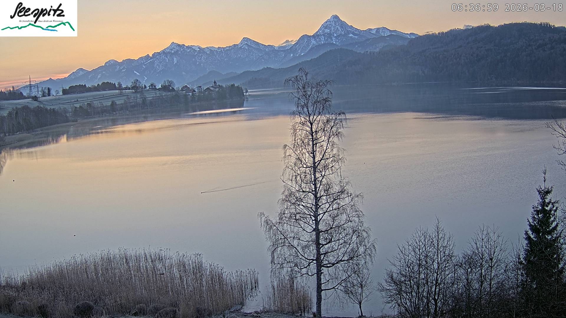 Archiv Foto Webcam Füssen: Blick auf den Weißensee vom Hotel Seespitz