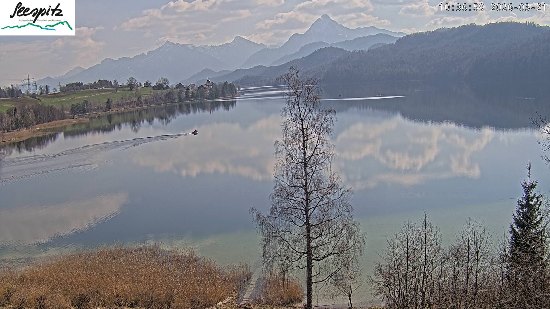 Archiv Foto Webcam Füssen: Blick auf den Weißensee vom Hotel Seespitz