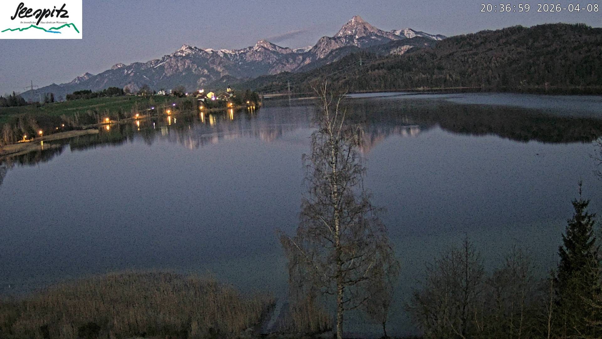 Archiv Foto Webcam Füssen: Blick auf den Weißensee vom Hotel Seespitz