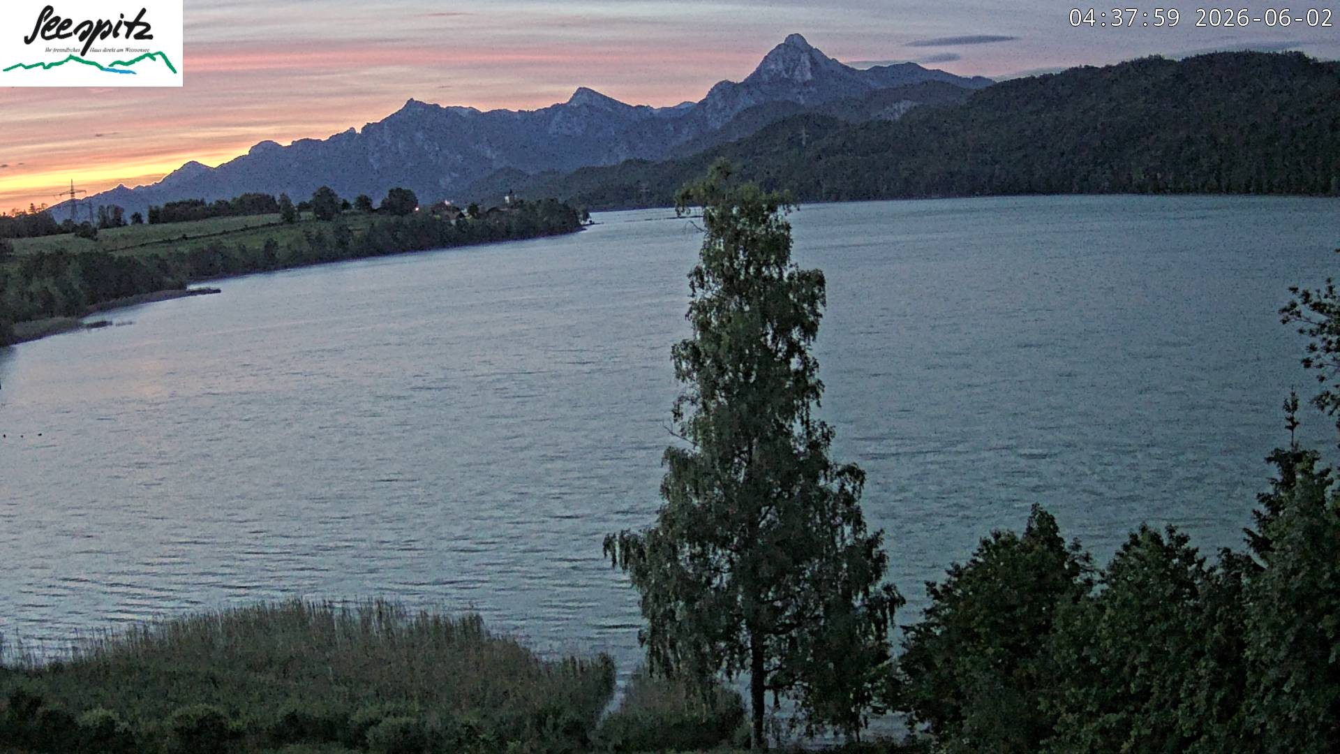 Archiv Foto Webcam Füssen: Blick auf den Weißensee vom Hotel Seespitz