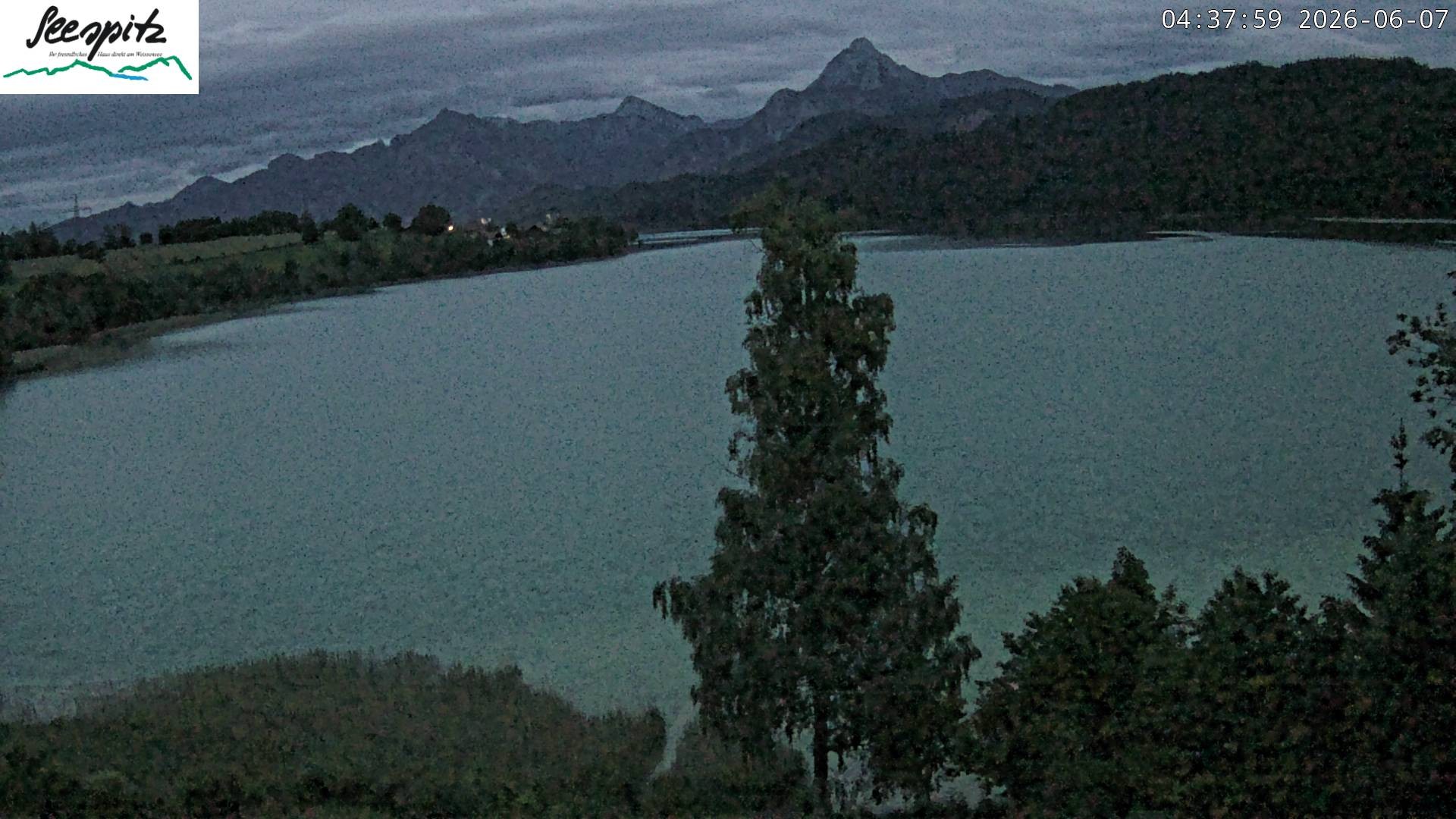 Archiv Foto Webcam Füssen: Blick auf den Weißensee vom Hotel Seespitz