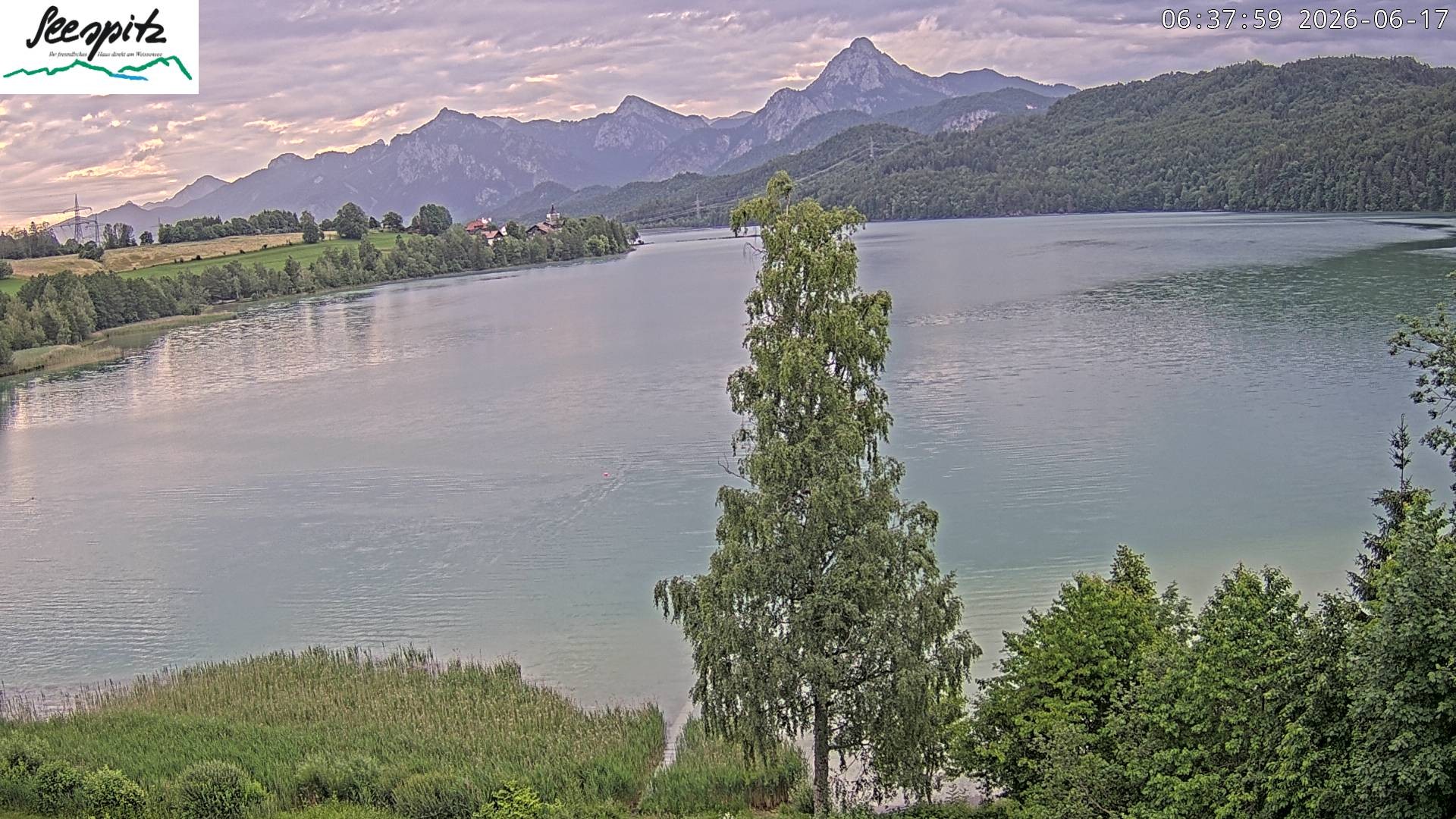 Archiv Foto Webcam Füssen: Blick auf den Weißensee vom Hotel Seespitz