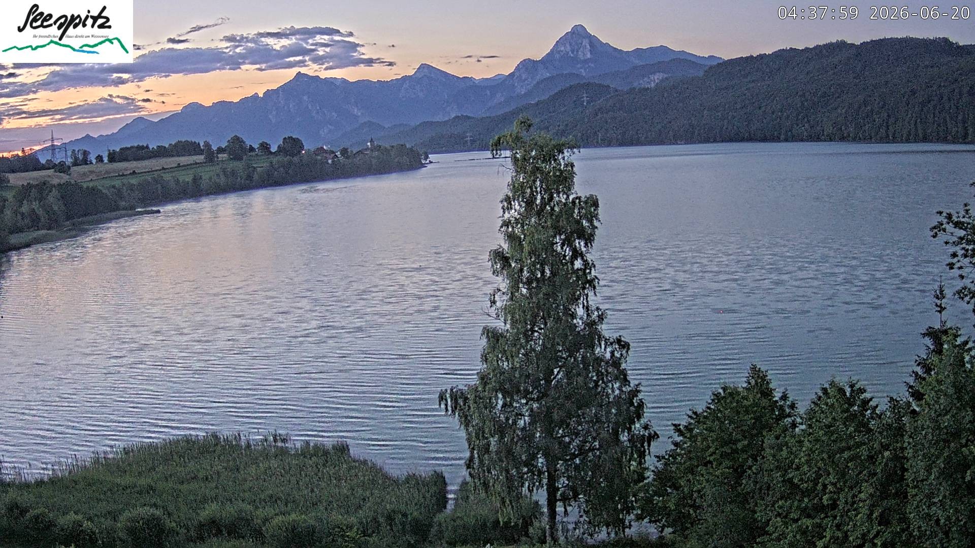 Archiv Foto Webcam Füssen: Blick auf den Weißensee vom Hotel Seespitz