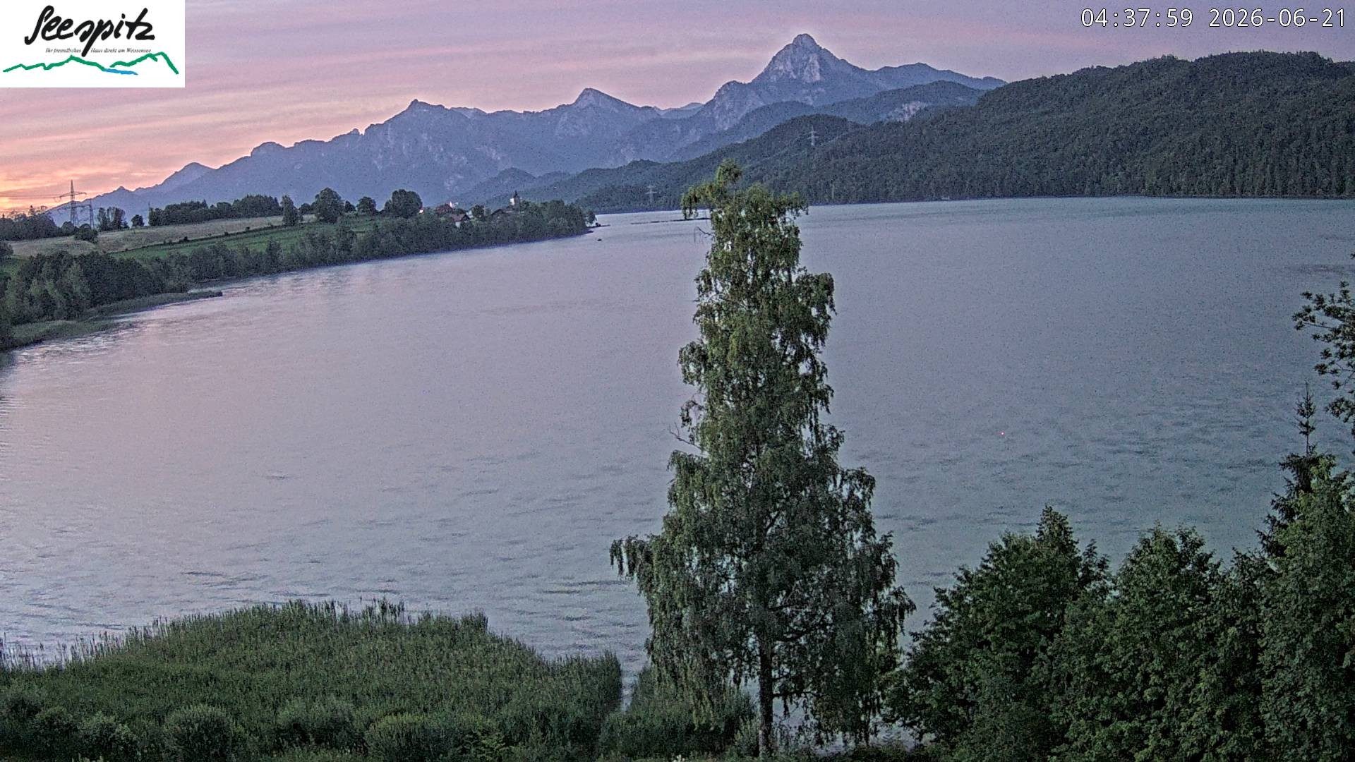 Archiv Foto Webcam Füssen: Blick auf den Weißensee vom Hotel Seespitz