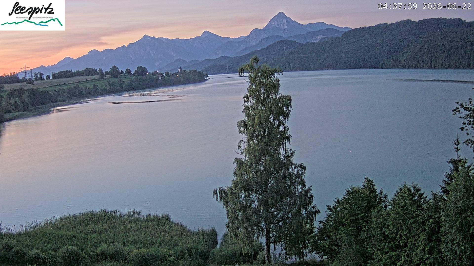 Archiv Foto Webcam Füssen: Blick auf den Weißensee vom Hotel Seespitz