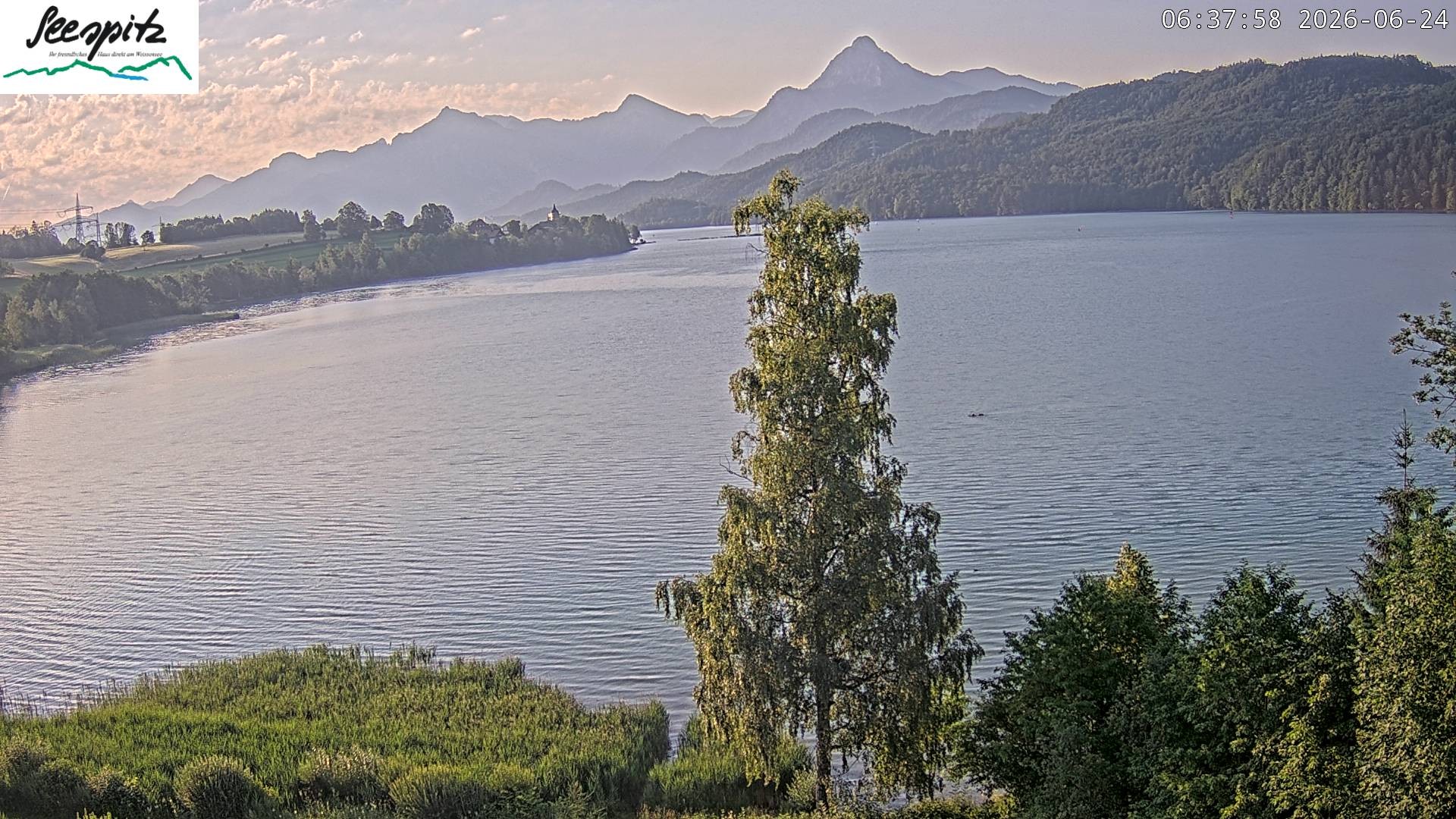 Archiv Foto Webcam Füssen: Blick auf den Weißensee vom Hotel Seespitz