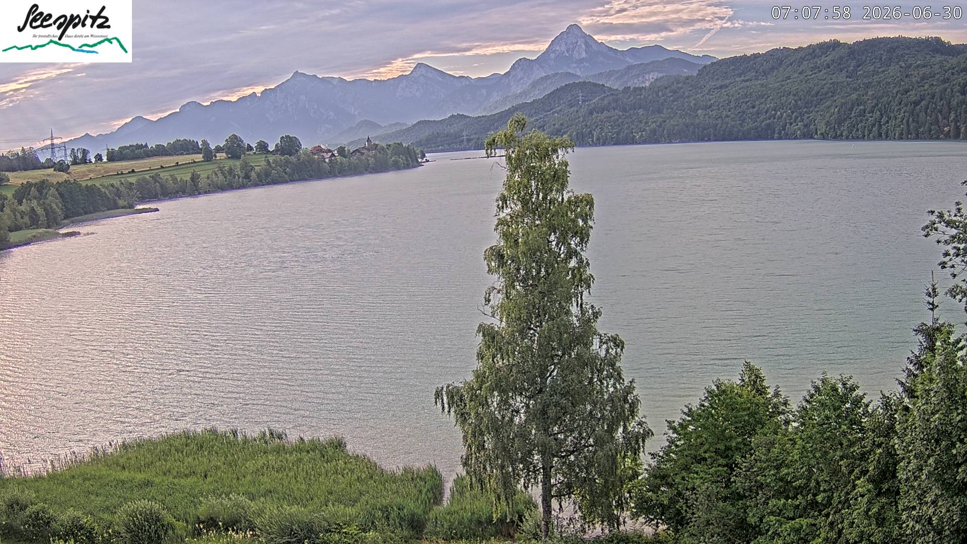 Archiv Foto Webcam Füssen: Blick auf den Weißensee vom Hotel Seespitz