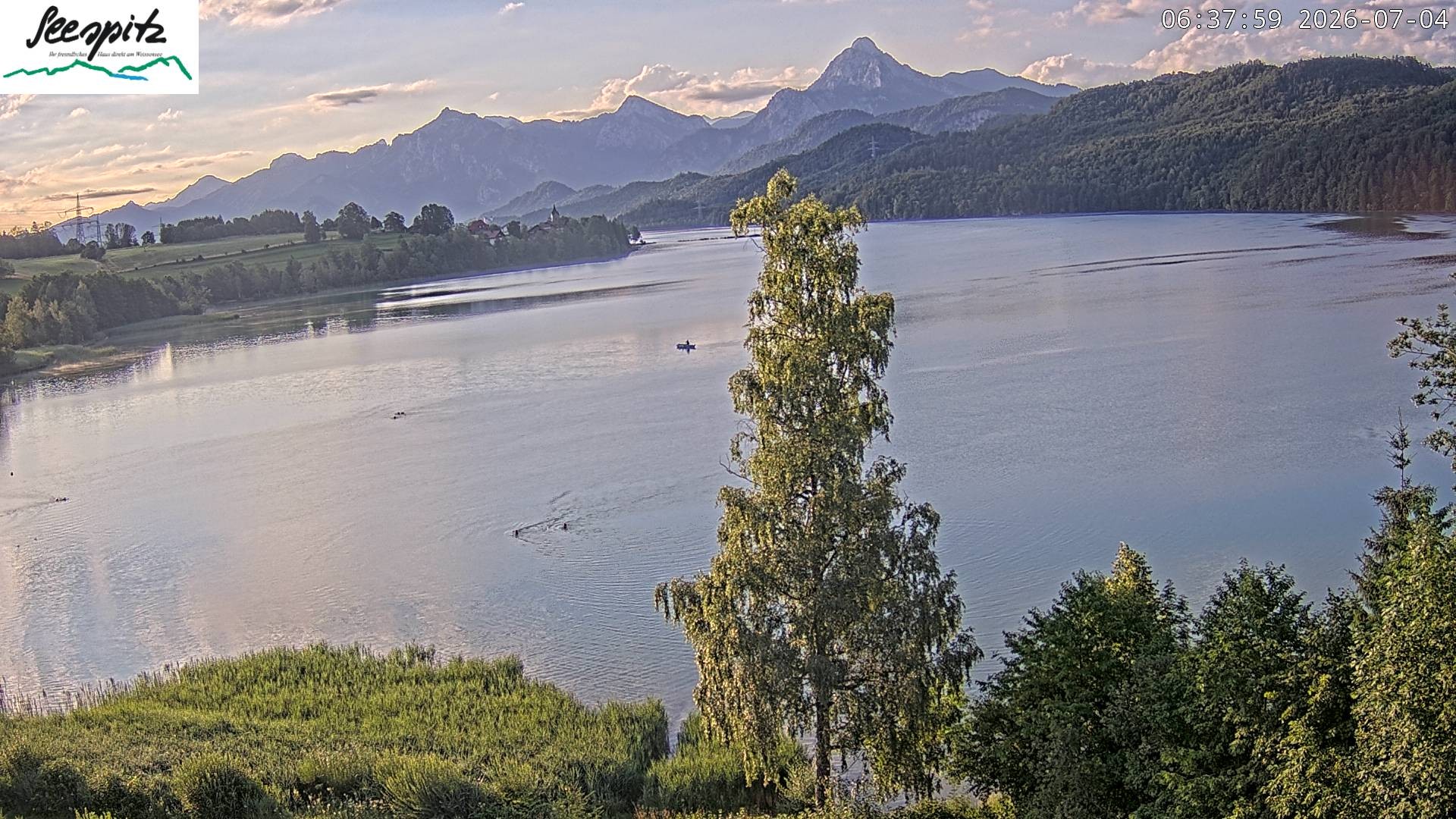 Archiv Foto Webcam Füssen: Blick auf den Weißensee vom Hotel Seespitz