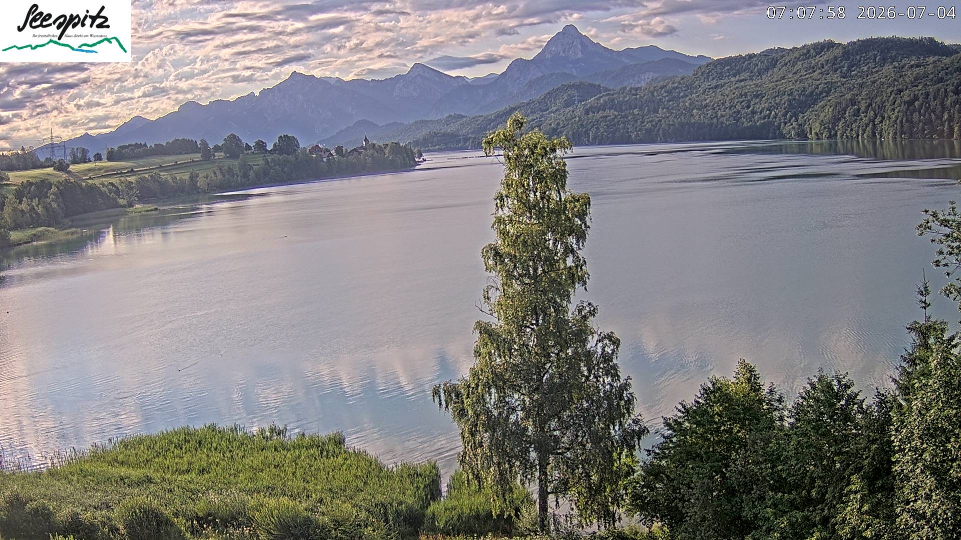 Archiv Foto Webcam Füssen: Blick auf den Weißensee vom Hotel Seespitz