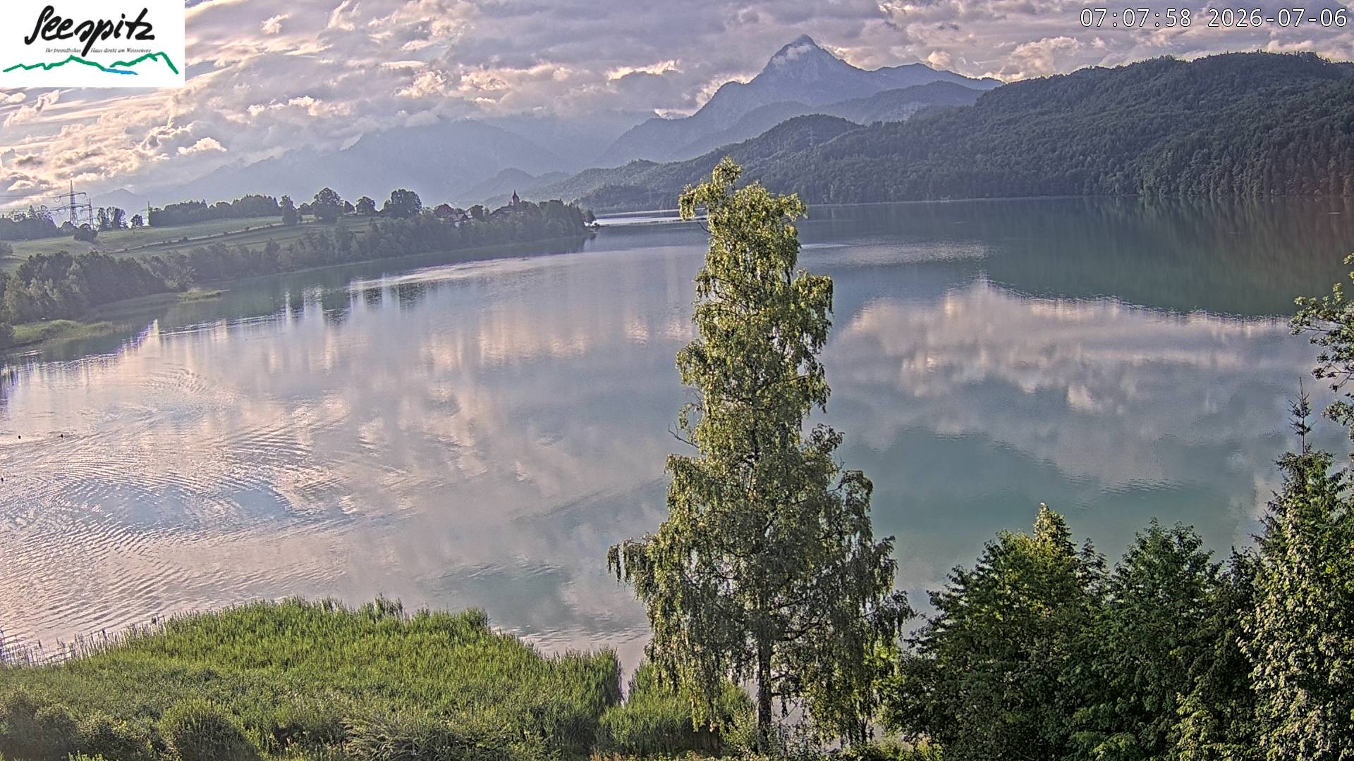 Archiv Foto Webcam Füssen: Blick auf den Weißensee vom Hotel Seespitz
