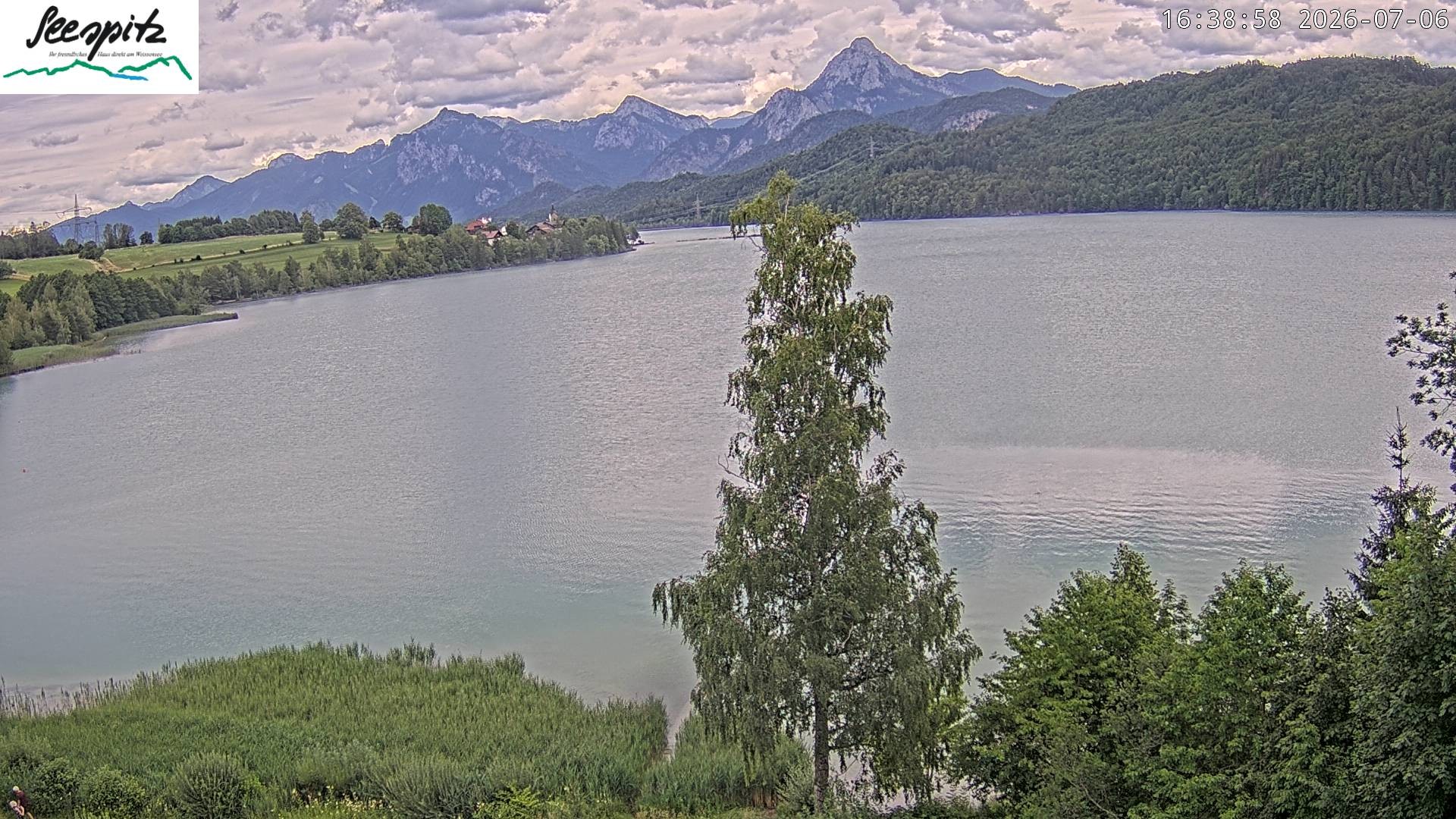 Archiv Foto Webcam Füssen: Blick auf den Weißensee vom Hotel Seespitz