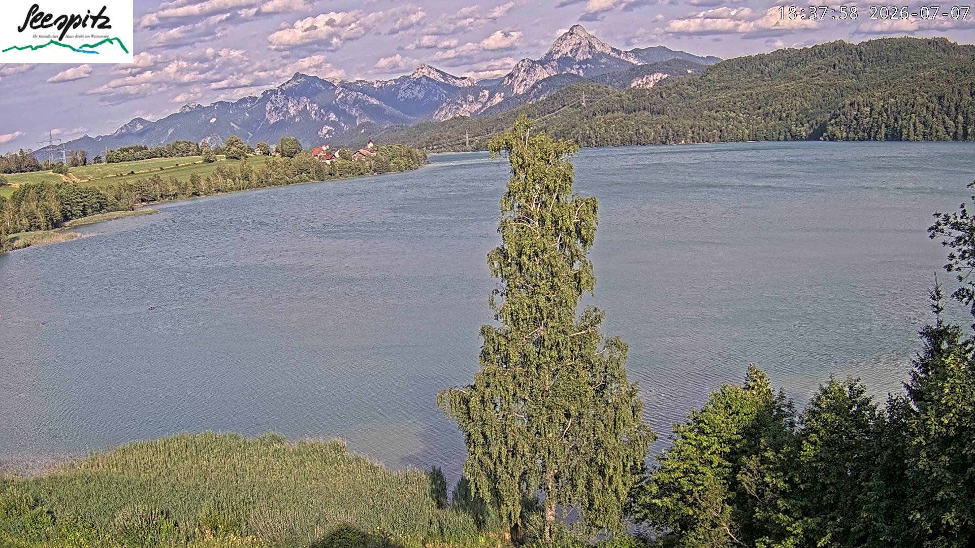 Archiv Foto Webcam Füssen: Blick auf den Weißensee vom Hotel Seespitz