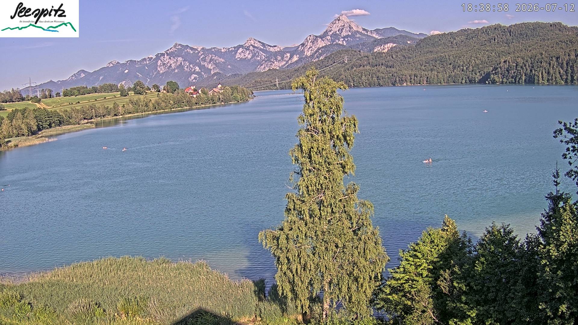 Archiv Foto Webcam Füssen: Blick auf den Weißensee vom Hotel Seespitz