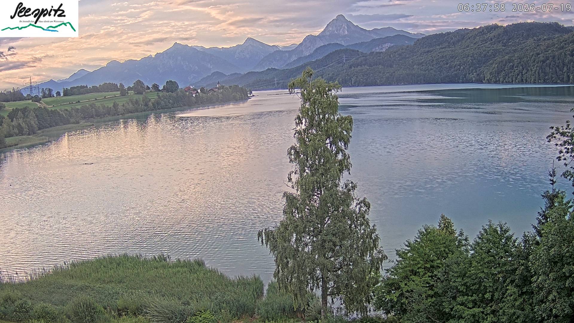 Archiv Foto Webcam Füssen: Blick auf den Weißensee vom Hotel Seespitz