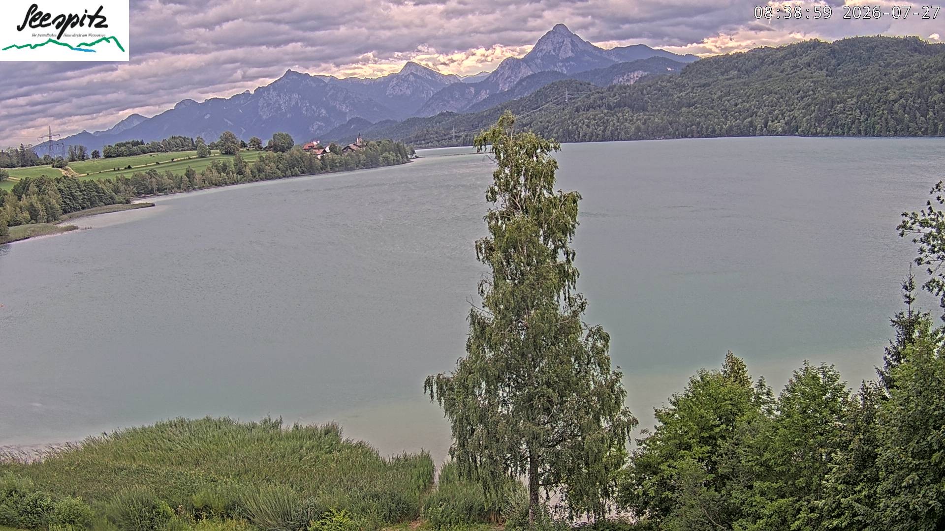 Archiv Foto Webcam Füssen: Blick auf den Weißensee vom Hotel Seespitz