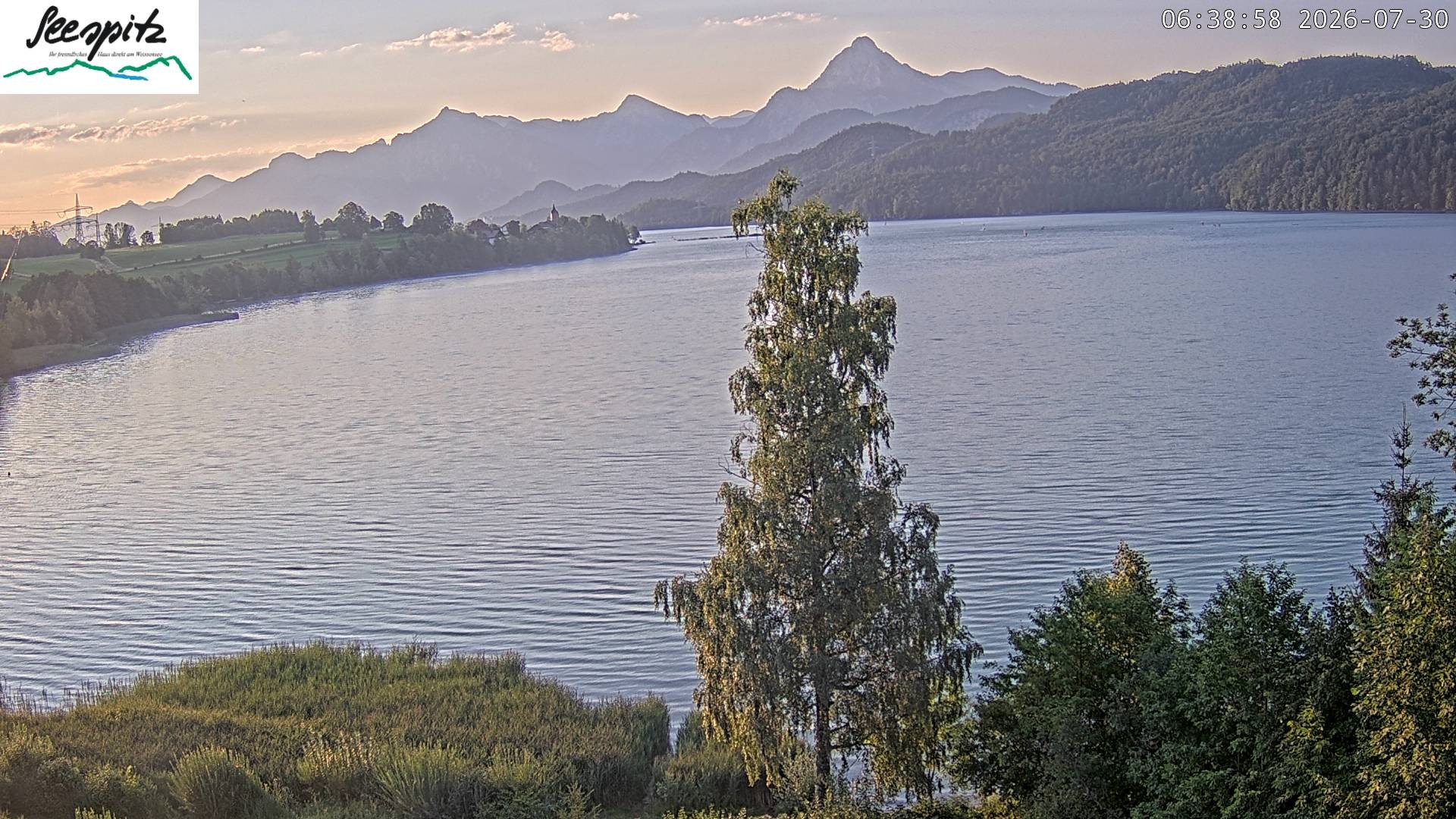 Archiv Foto Webcam Füssen: Blick auf den Weißensee vom Hotel Seespitz