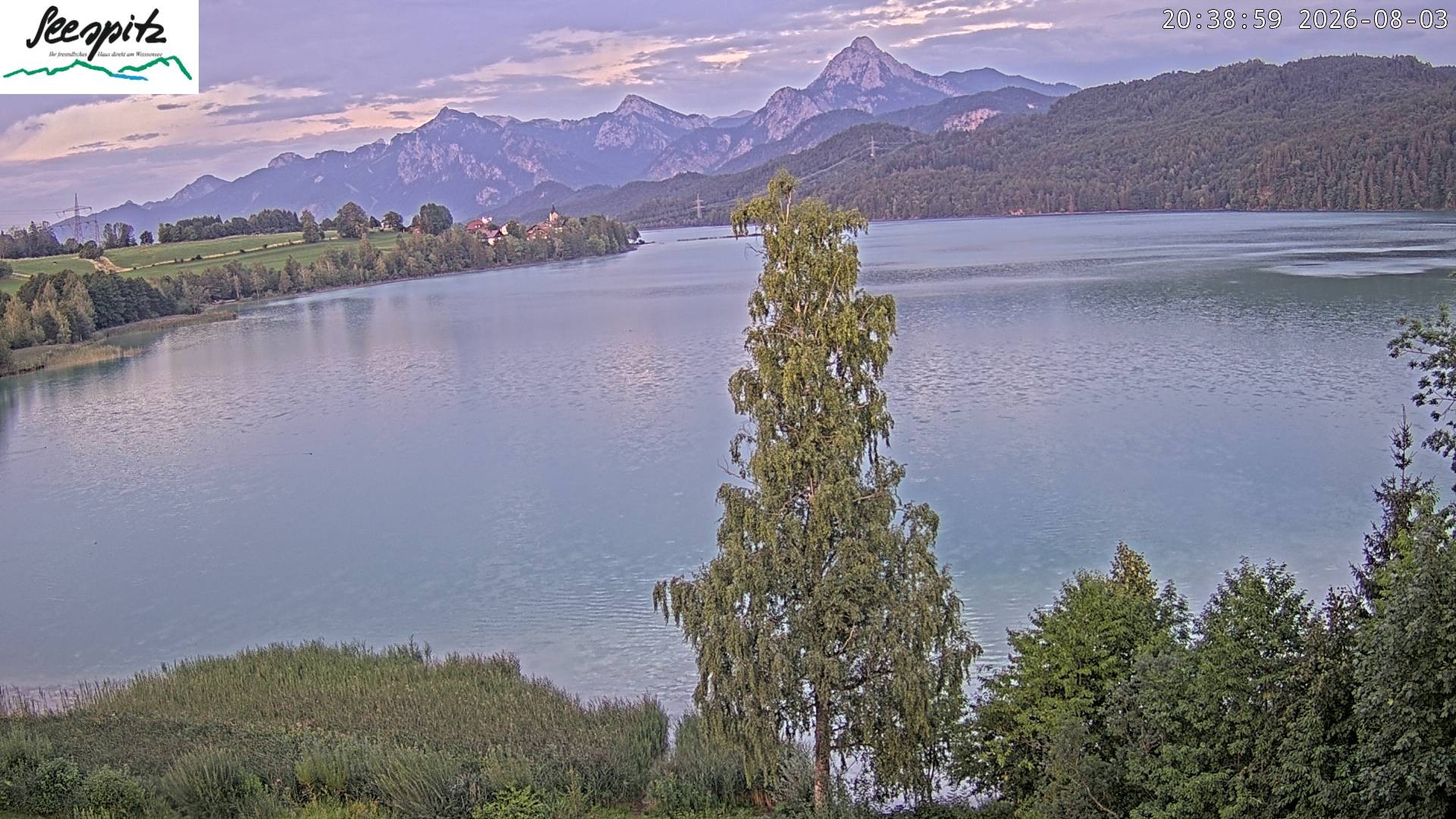 Archiv Foto Webcam Füssen: Blick auf den Weißensee vom Hotel Seespitz