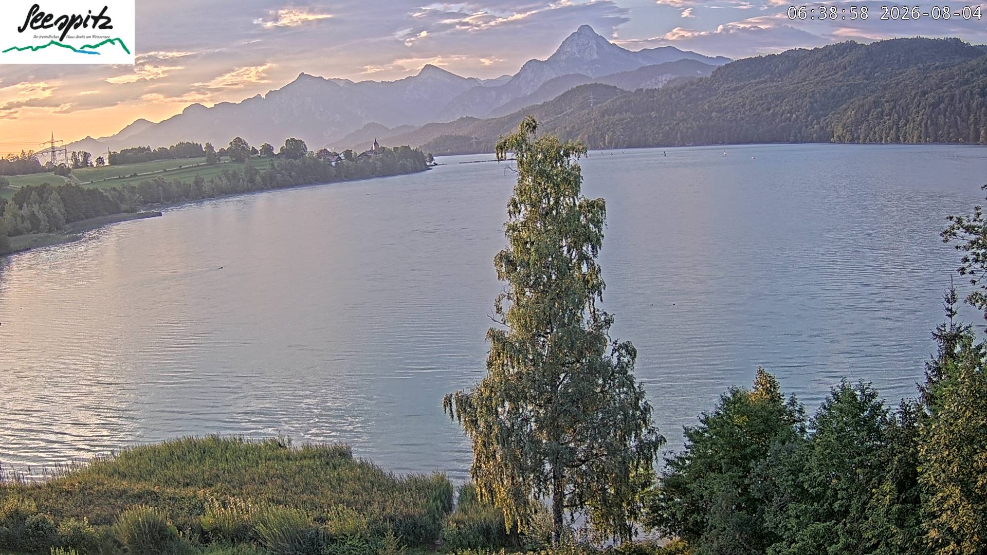Archiv Foto Webcam Füssen: Blick auf den Weißensee vom Hotel Seespitz