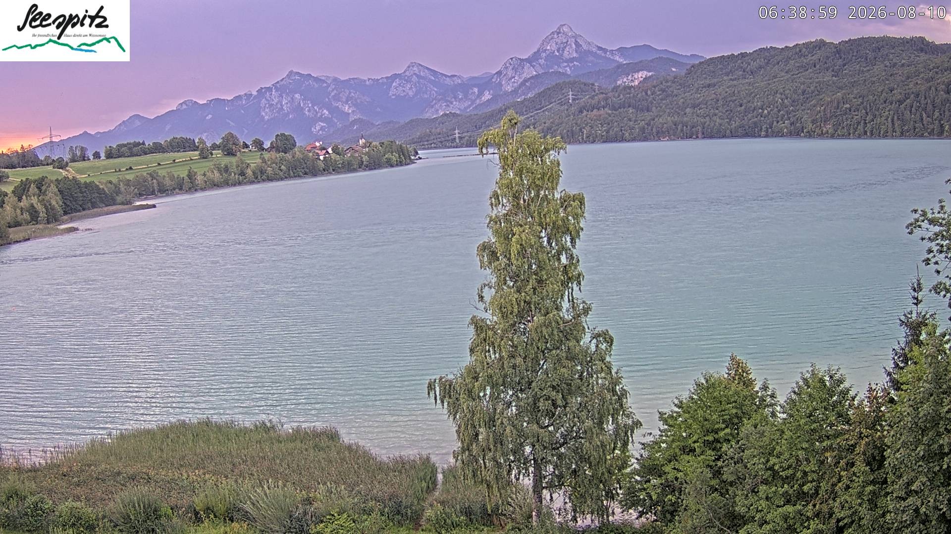 Archiv Foto Webcam Füssen: Blick auf den Weißensee vom Hotel Seespitz