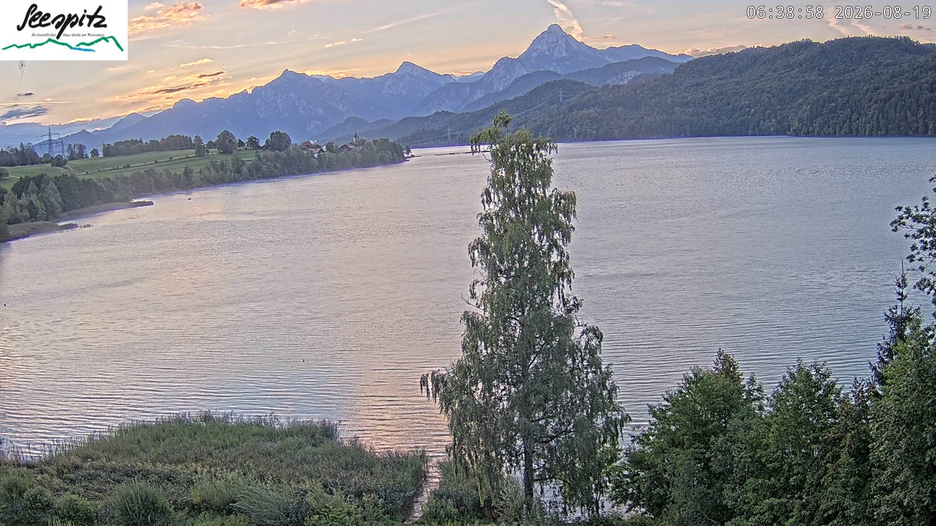 Archiv Foto Webcam Füssen: Blick auf den Weißensee vom Hotel Seespitz