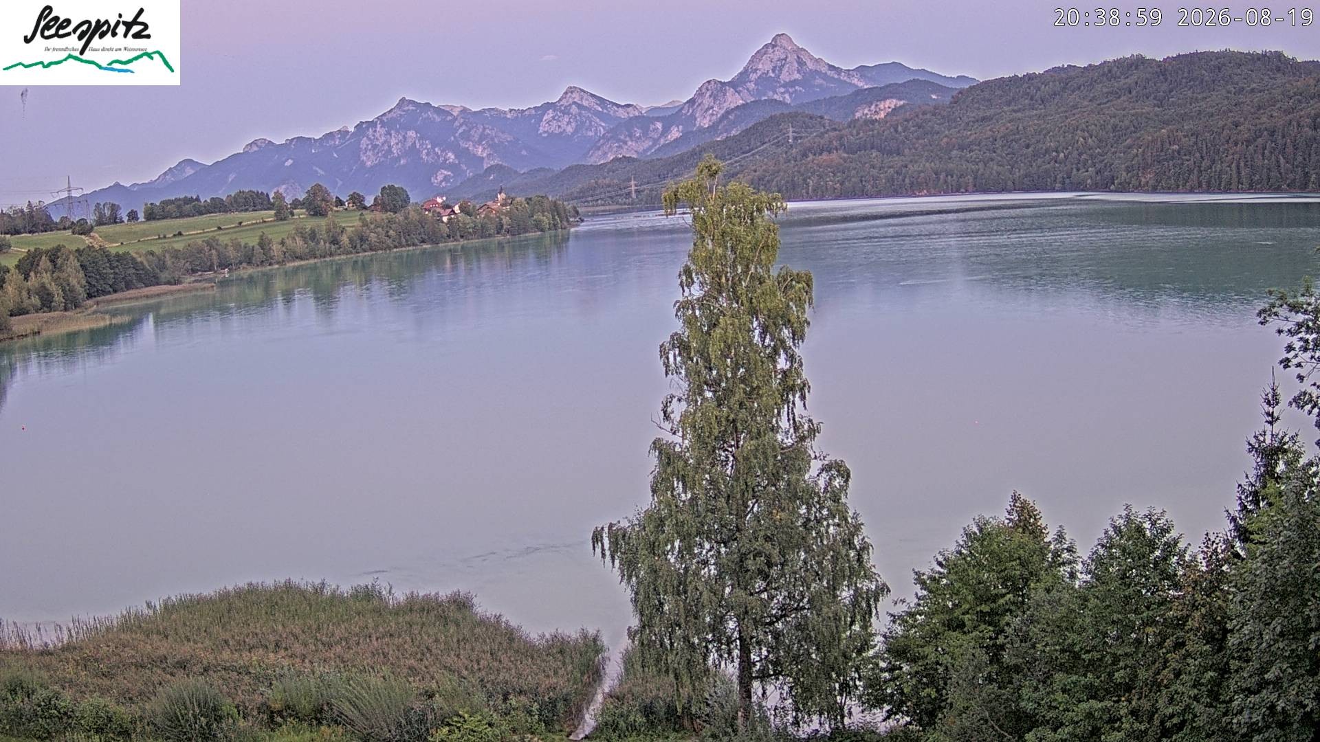 Archiv Foto Webcam Füssen: Blick auf den Weißensee vom Hotel Seespitz