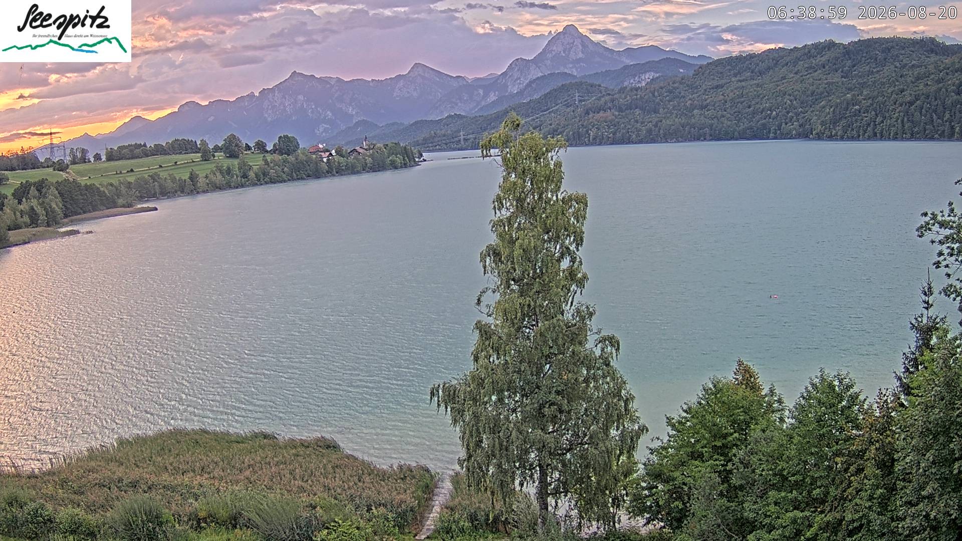 Archiv Foto Webcam Füssen: Blick auf den Weißensee vom Hotel Seespitz