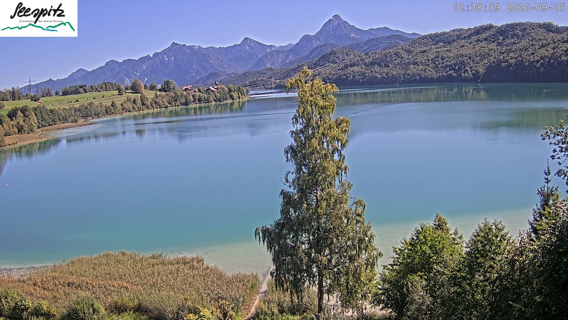 Archiv Foto Webcam Füssen: Blick auf den Weißensee vom Hotel Seespitz