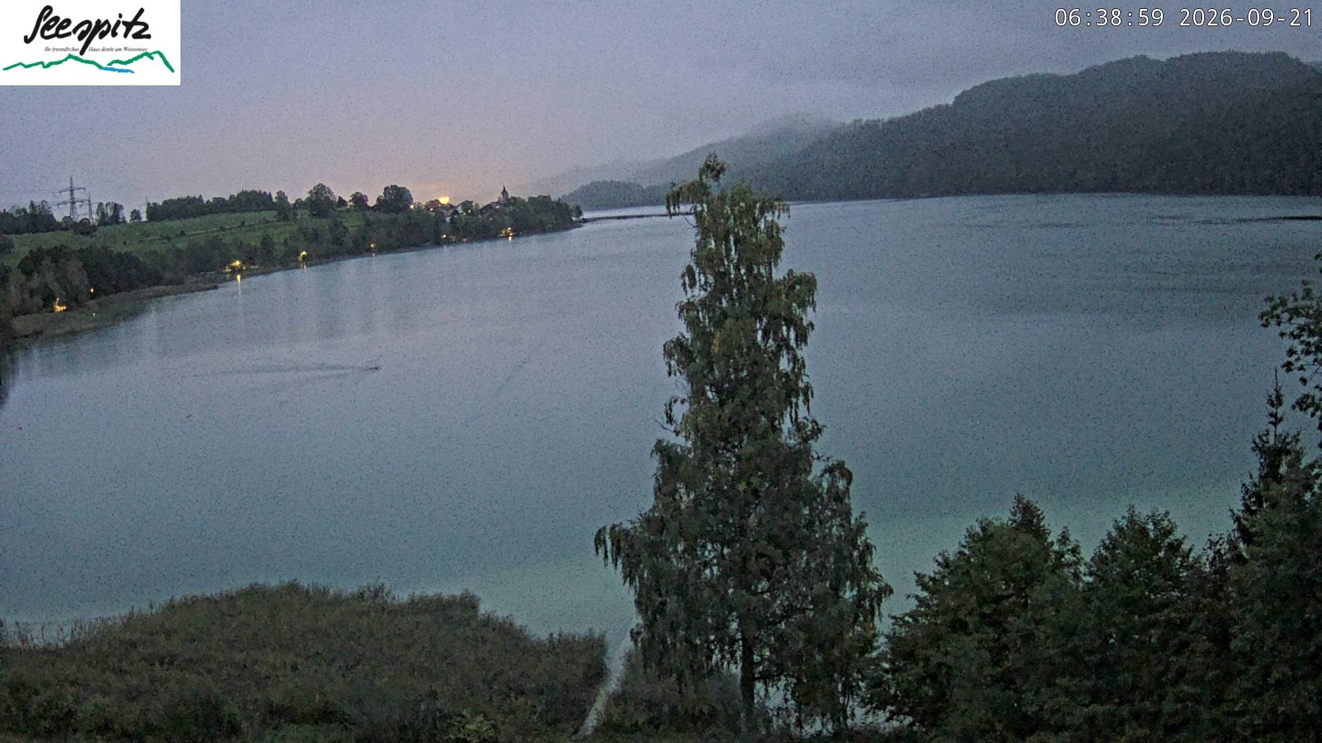Archiv Foto Webcam Füssen: Blick auf den Weißensee vom Hotel Seespitz