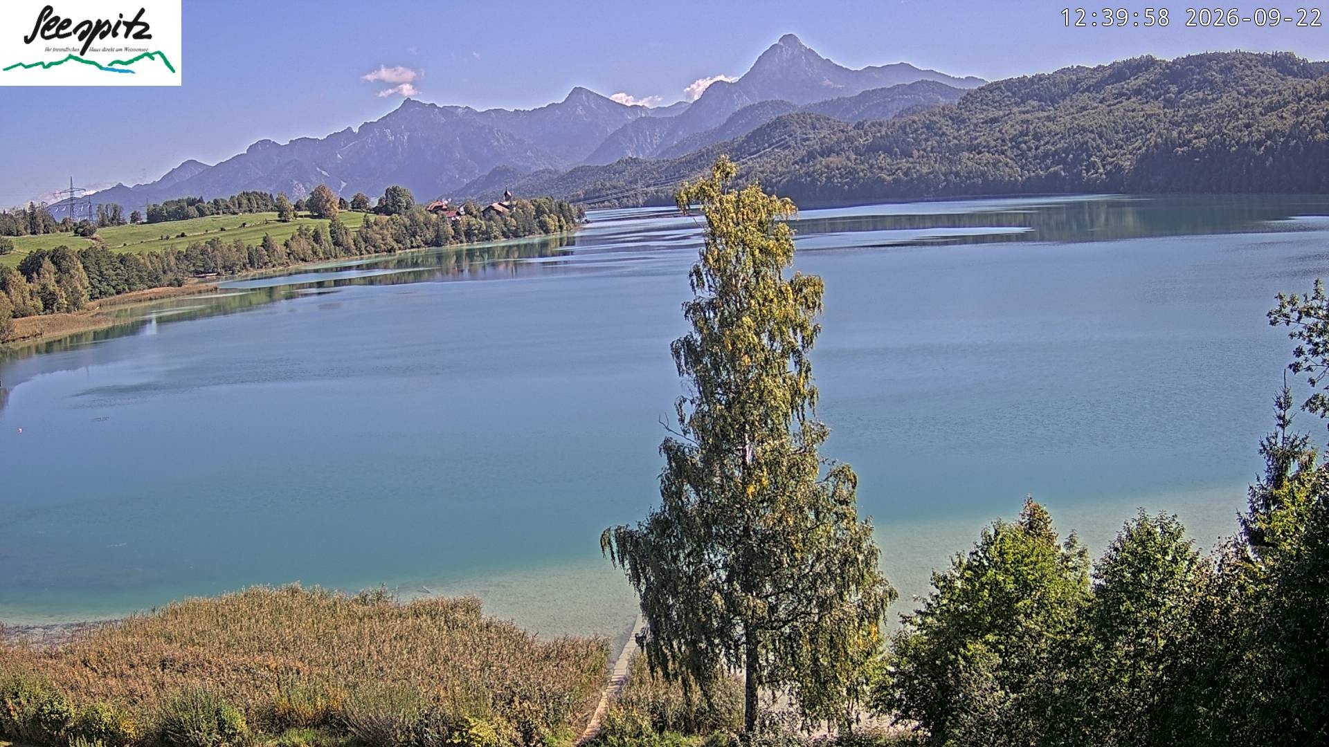 Archiv Foto Webcam Füssen: Blick auf den Weißensee vom Hotel Seespitz