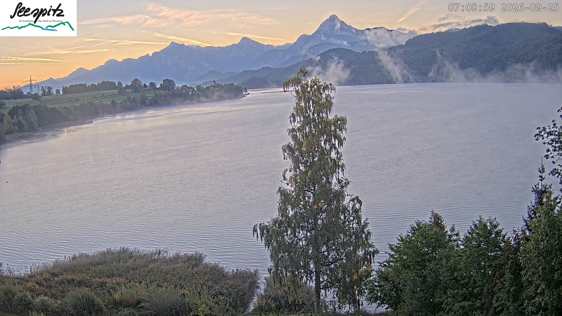 Archiv Foto Webcam Füssen: Blick auf den Weißensee vom Hotel Seespitz