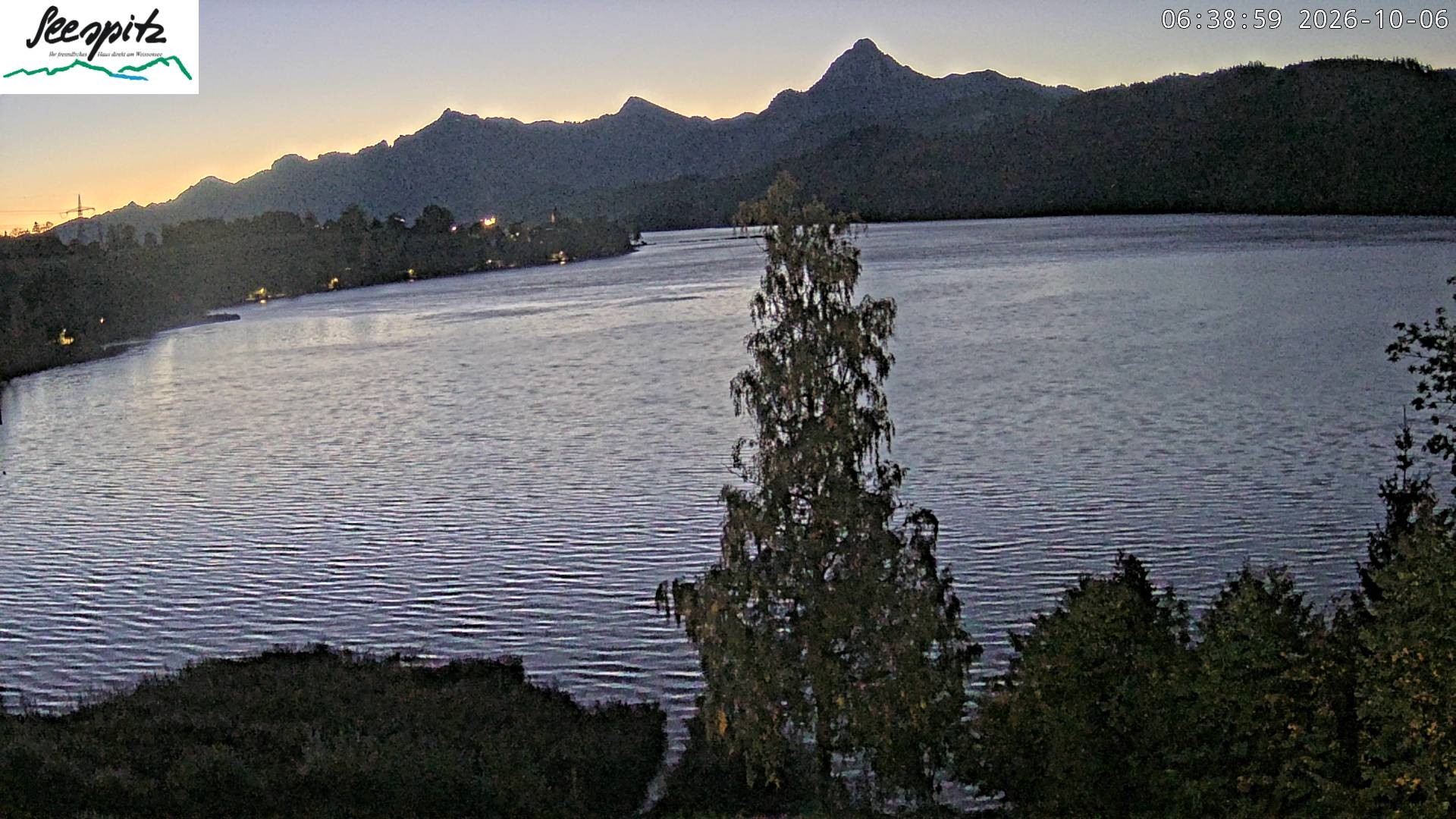 Archiv Foto Webcam Füssen: Blick auf den Weißensee vom Hotel Seespitz