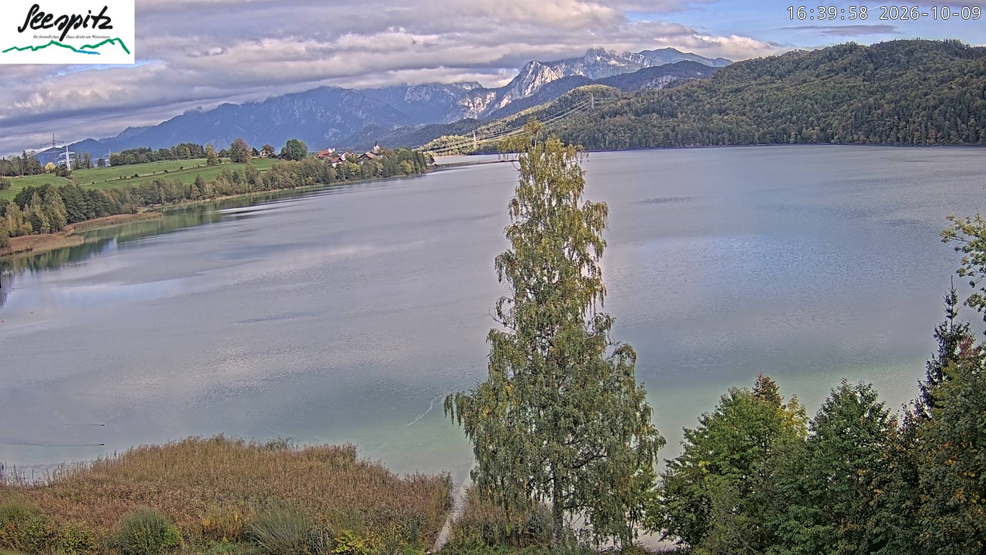 Archiv Foto Webcam Füssen: Blick auf den Weißensee vom Hotel Seespitz