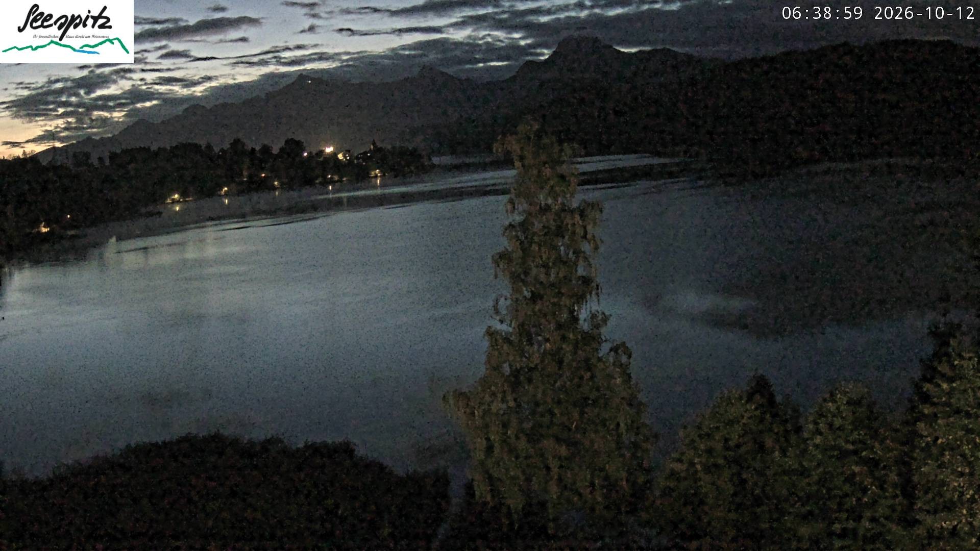 Archiv Foto Webcam Füssen: Blick auf den Weißensee vom Hotel Seespitz