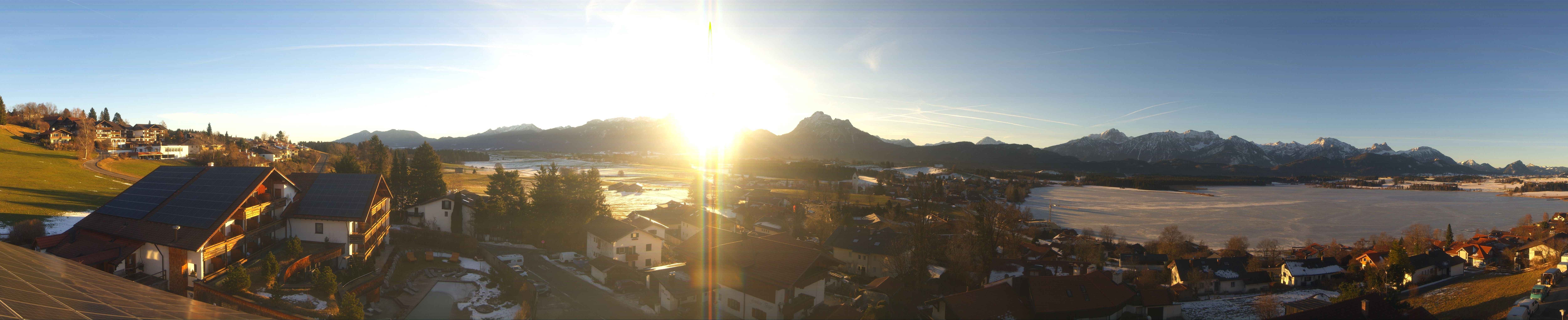 Archiv Foto Webcam Hopfensee - Blick Richtung Schloss Neuschwanstein