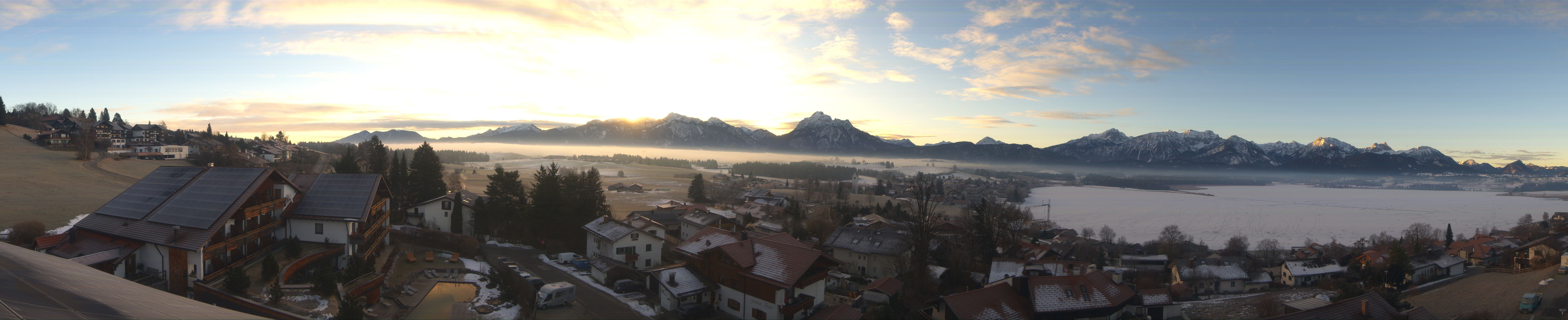 Archiv Foto Webcam Hopfensee - Blick Richtung Schloss Neuschwanstein