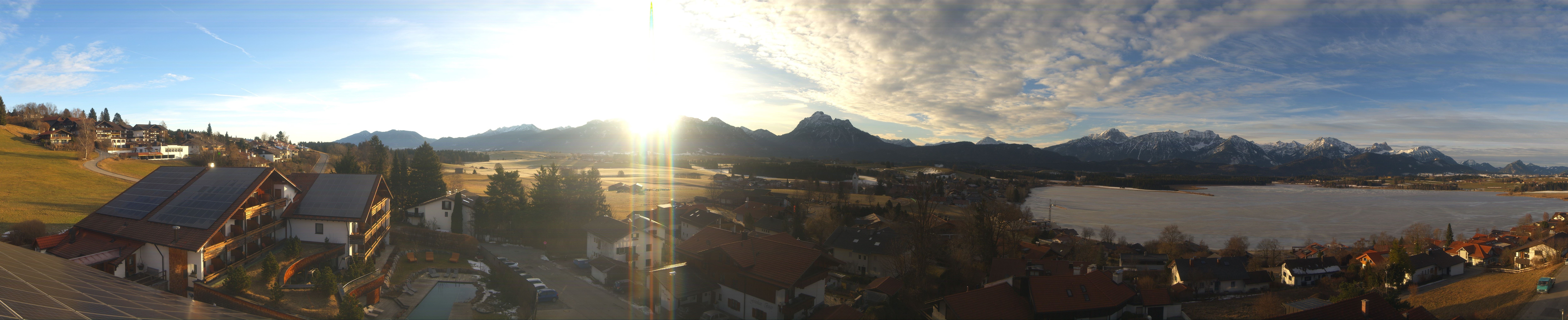 Archiv Foto Webcam Hopfensee - Blick Richtung Schloss Neuschwanstein