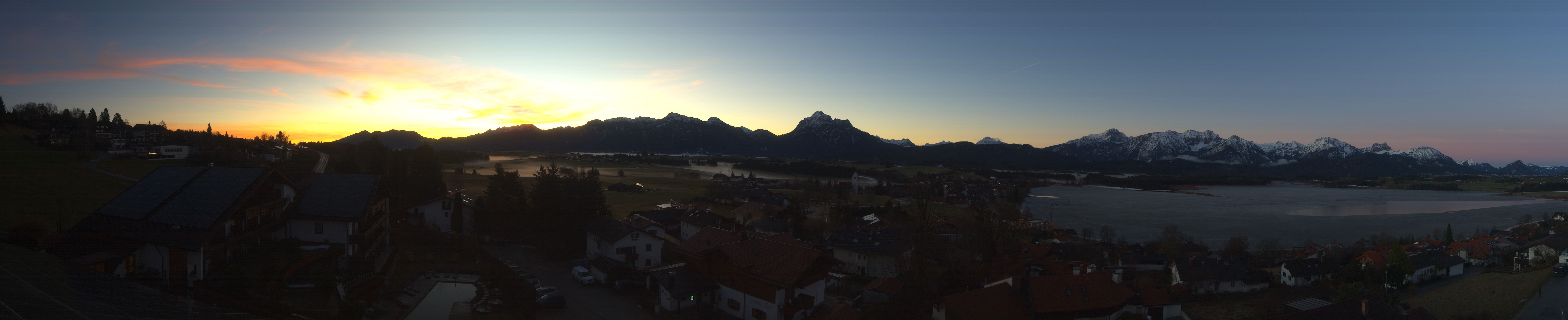 Archiv Foto Webcam Hopfensee - Blick Richtung Schloss Neuschwanstein