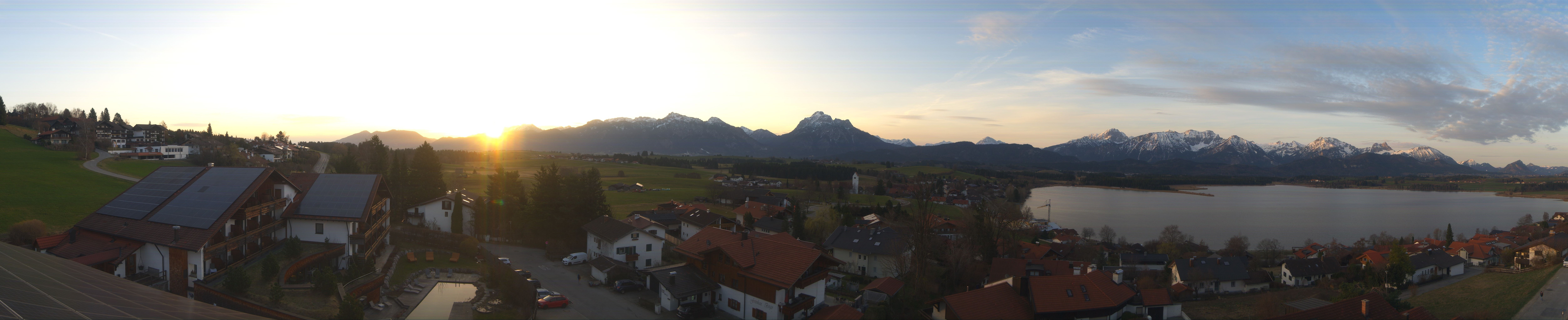 Archiv Foto Webcam Hopfensee - Blick Richtung Schloss Neuschwanstein