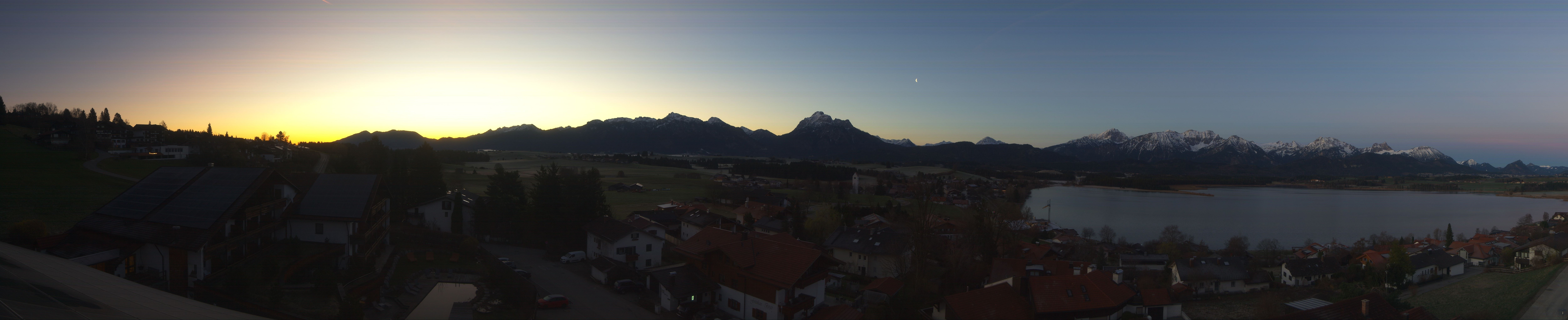 Archiv Foto Webcam Hopfensee - Blick Richtung Schloss Neuschwanstein