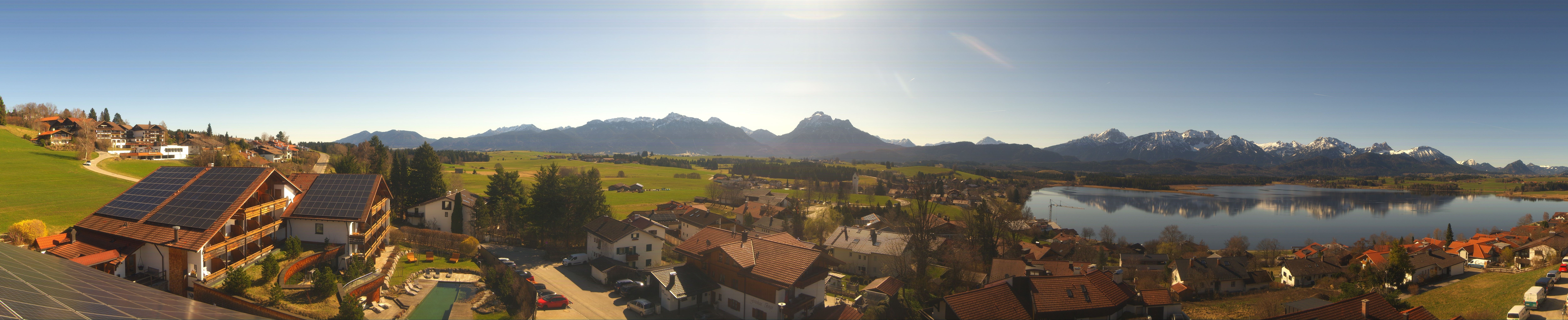 Archived image Webcam Hopfensee - View to Neuschwanstein Castle