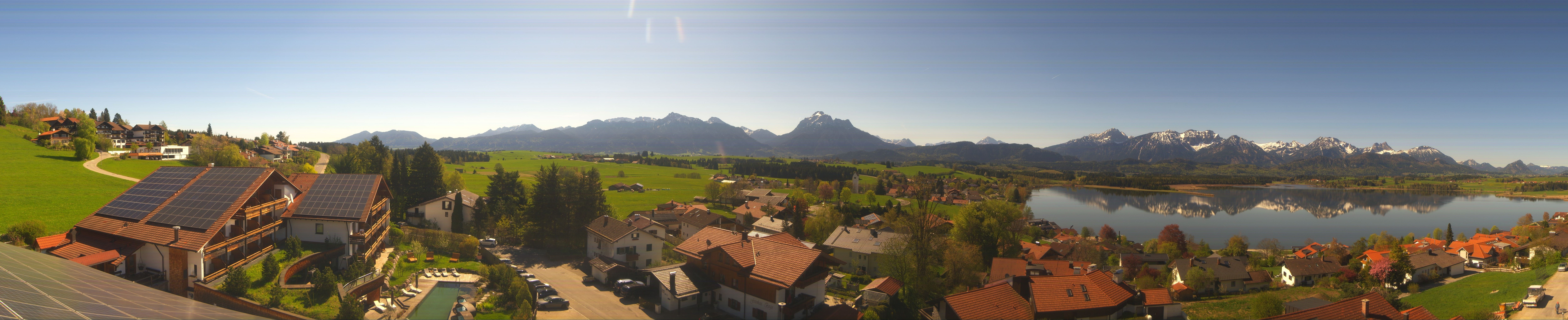 Archived image Webcam Hopfensee - View to Neuschwanstein Castle