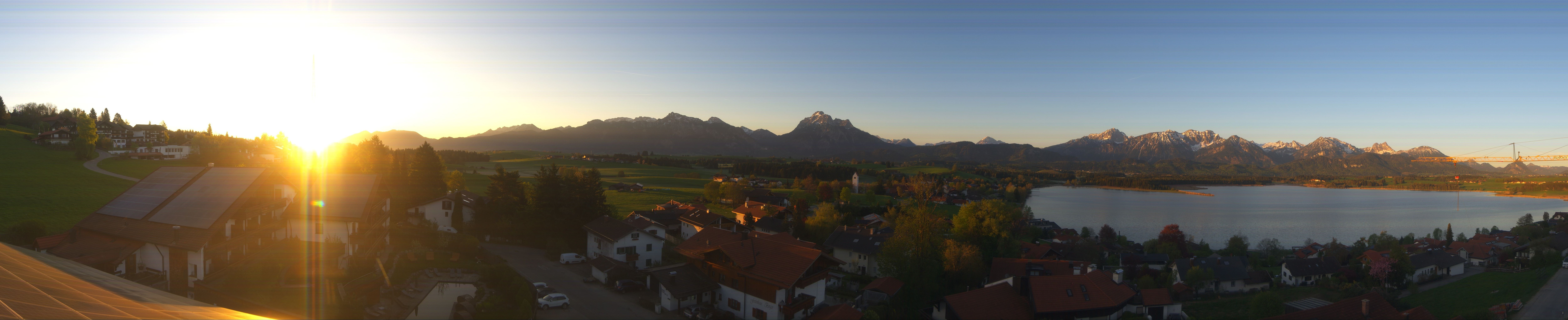 Archiv Foto Webcam Hopfensee - Blick Richtung Schloss Neuschwanstein